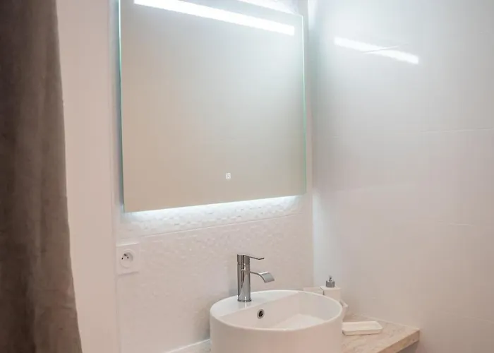 Projecteur Sur Ma Bulle - Viens Dans Ma Bulle Avec Jacuzzi Prive