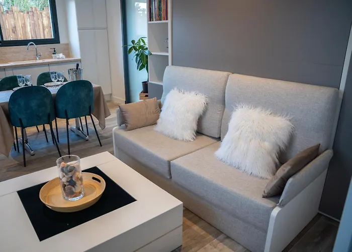 펜션 Projecteur Sur Ma Bulle - Viens Dans Ma Bulle Avec Jacuzzi Prive 베르통