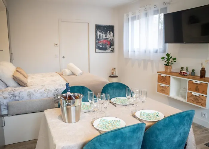 Nyaraló Projecteur Sur Ma Bulle - Viens Dans Ma Bulle Avec Jacuzzi Prive